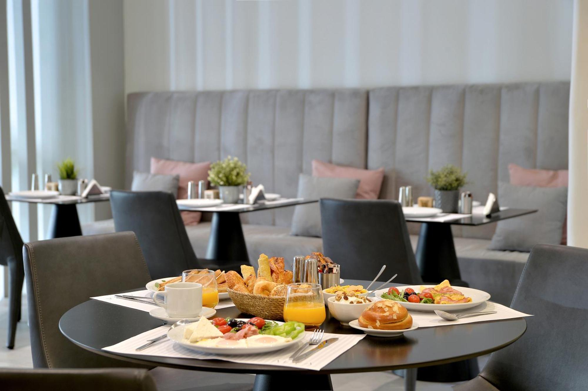 Alva Athens Hotel Экстерьер фото