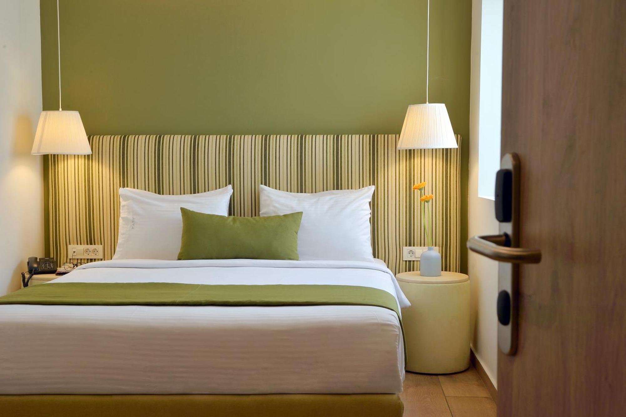 Alva Athens Hotel Экстерьер фото